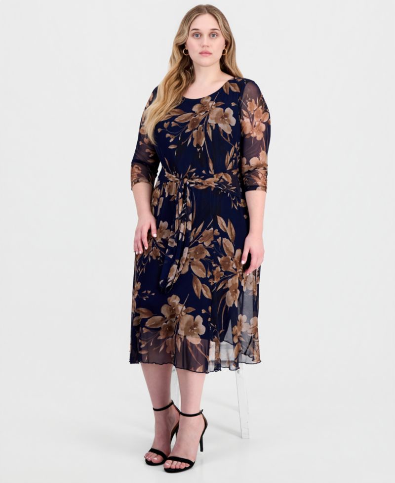 Plus Size Printed 3/4-Sleeve Fit & Flare Dress