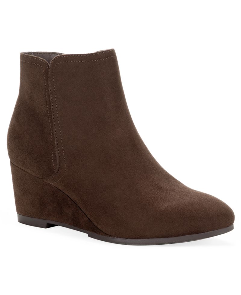Women's Portiaa Round Toe Wedge Dress Booties