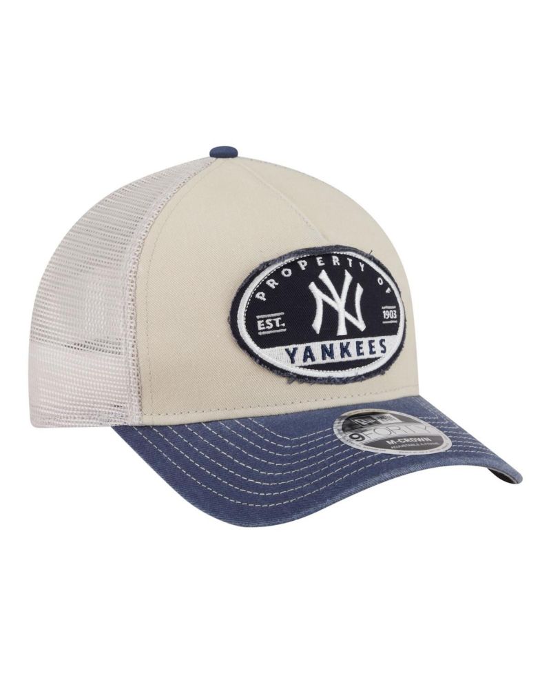 Men's Light Beige/Navy New York Yankees Frayed M-Crown A-Frame 9FORTY Trucker Adjustable Hat