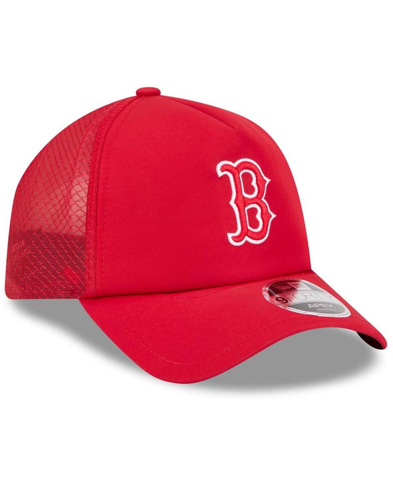 Men's Red Boston Red Sox 2026 Batting Practice Apex 9FORTY Adjustable Trucker Hat