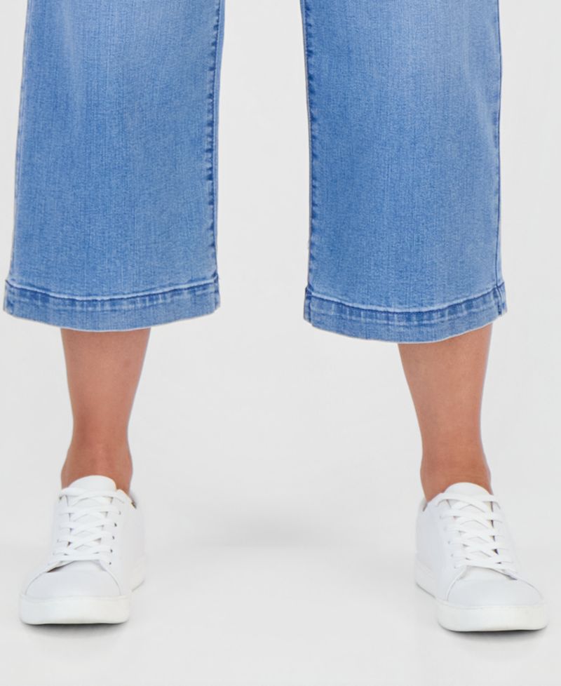 Petite High Rise Cropped Wide Leg Jeans