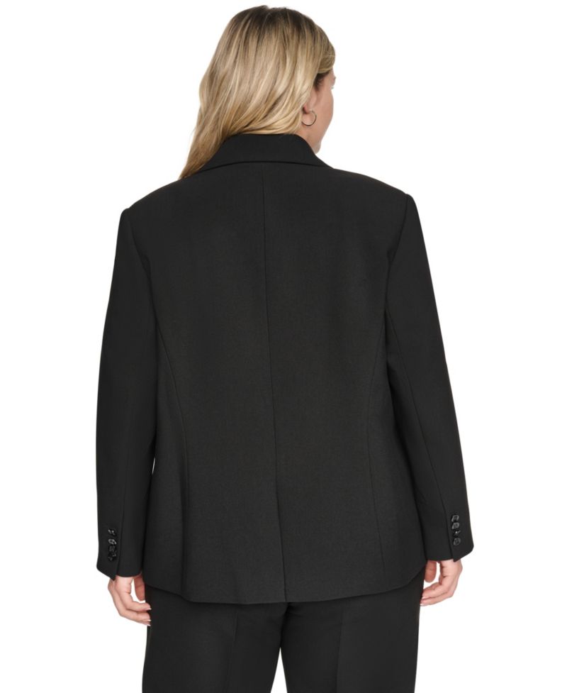 Plus Size One-Button Woven Blazer