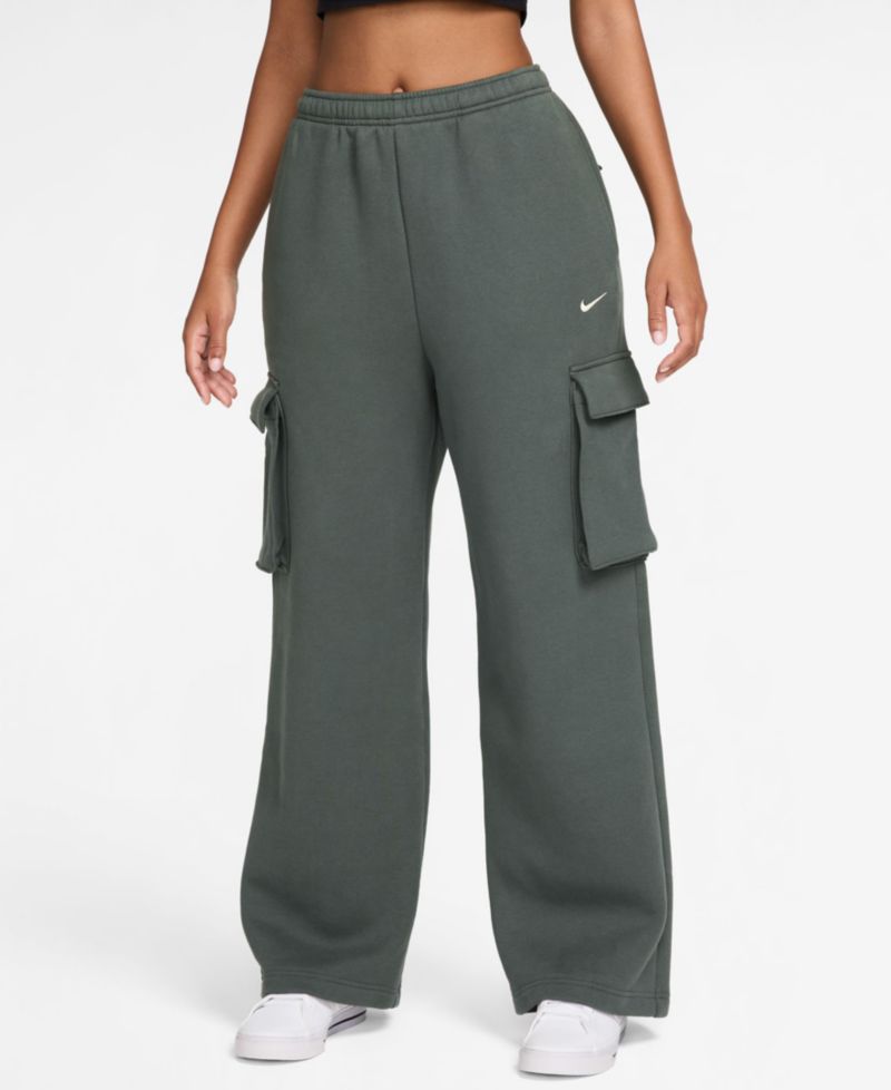 Women's High-Waisted Oversized Cargo Pants