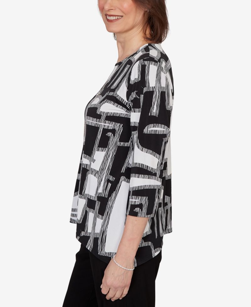 Women's Geo Boxes Puff Printed Top with Necklace