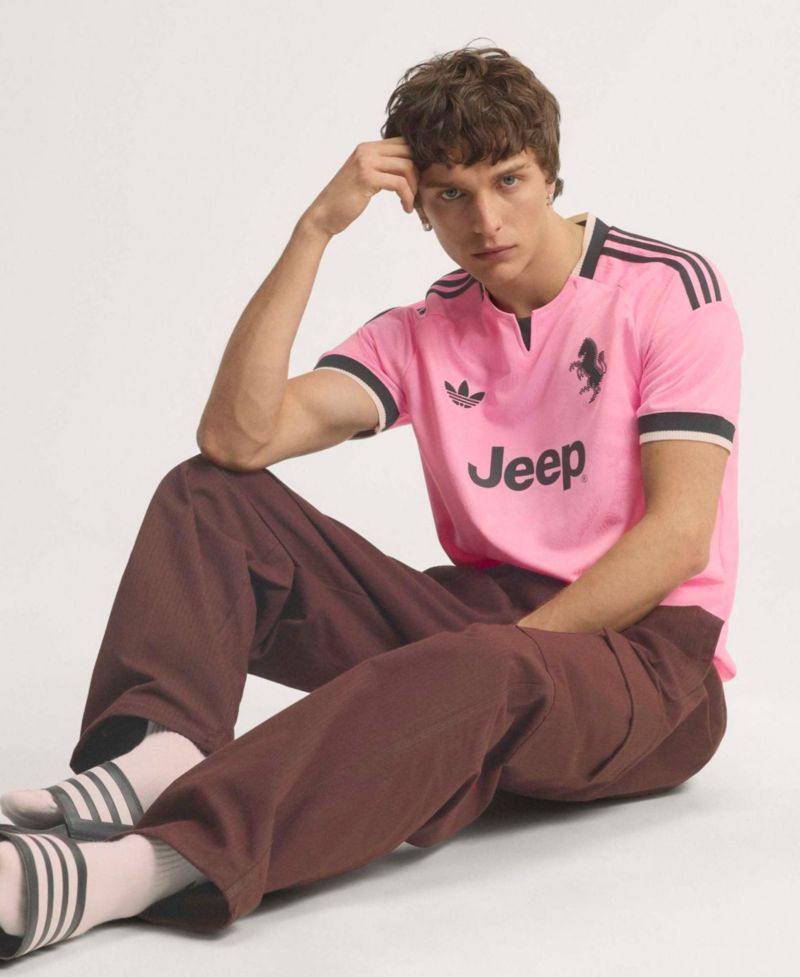 Men's Pink Juventus 2026/27 Away On-Field Authentic Jersey