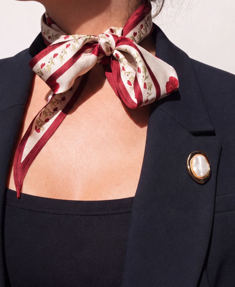 Alexandria Diamond Rose Scarf
