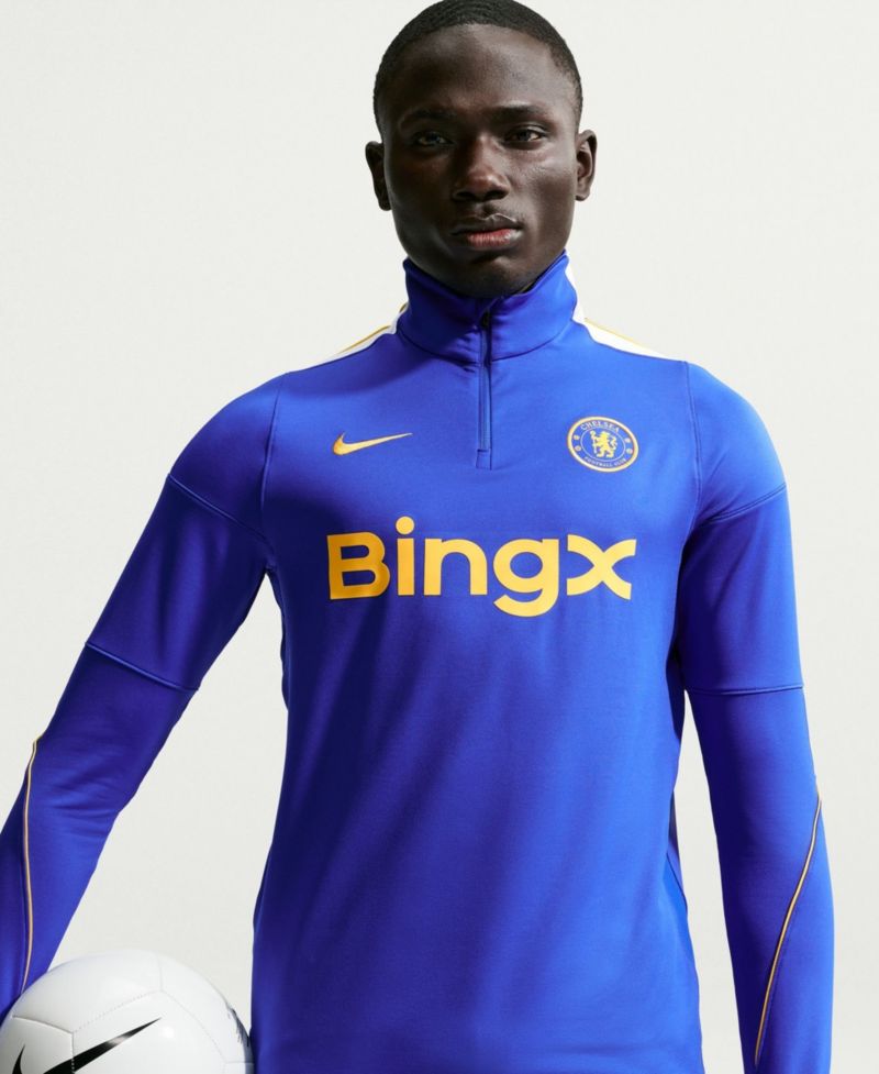 Men's Blue Chelsea 2026/27 Strike Dri-FIT Long Sleeve Quarter-Zip Drill Jersey