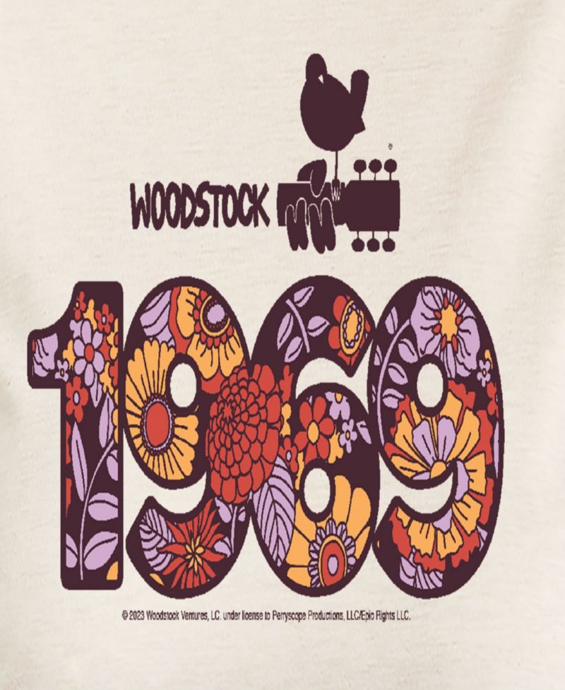 Plus Size Woodstock 1969 Graphic Pullover Top