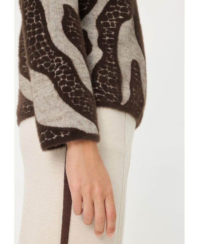 Abstract Modern Animal Feather Knit Pull-Over