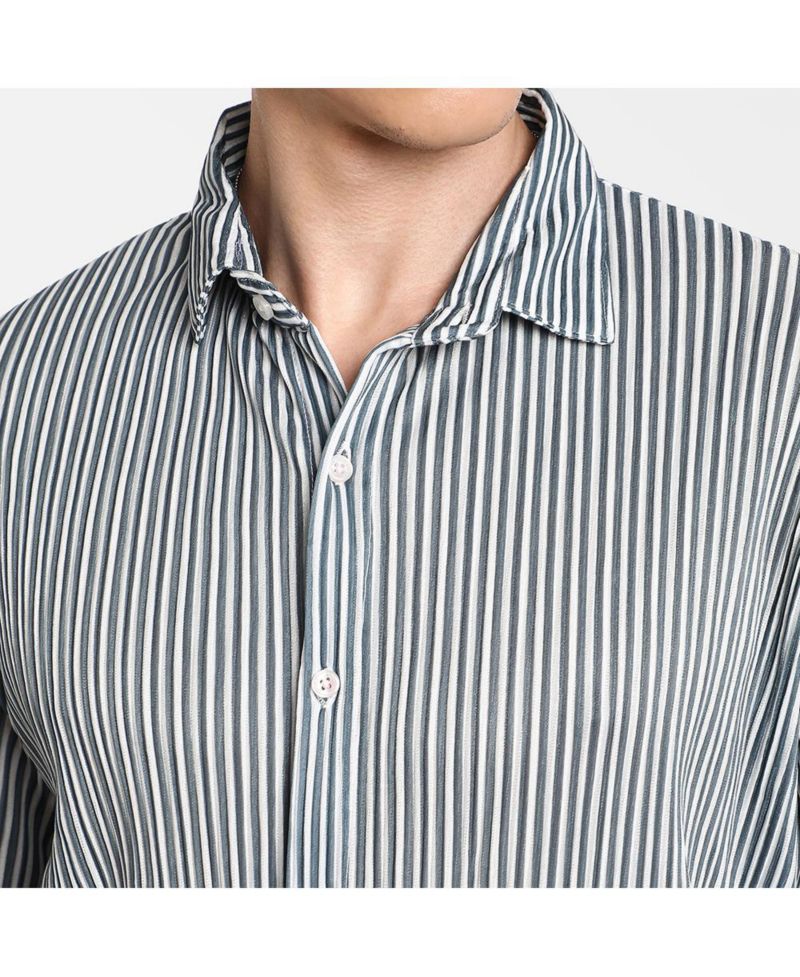 Men's Midnight Black and Powder White Pleat-Creased Shirt