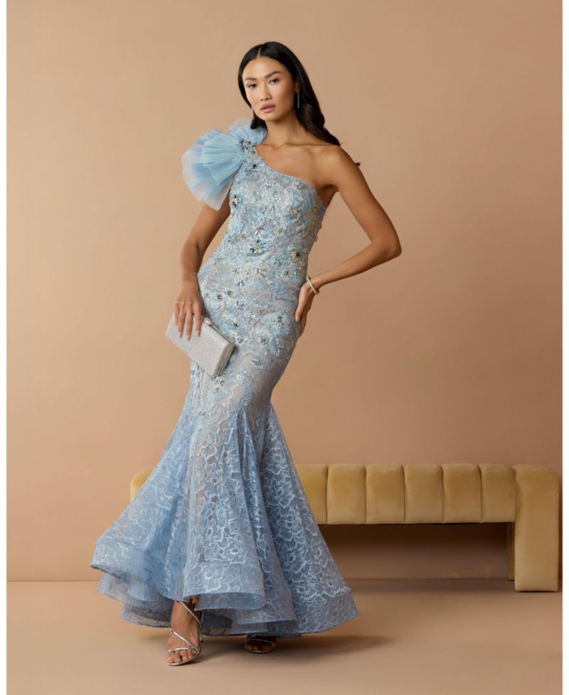 Women's Embellished Tulle Flower Detail Mermaid Gown