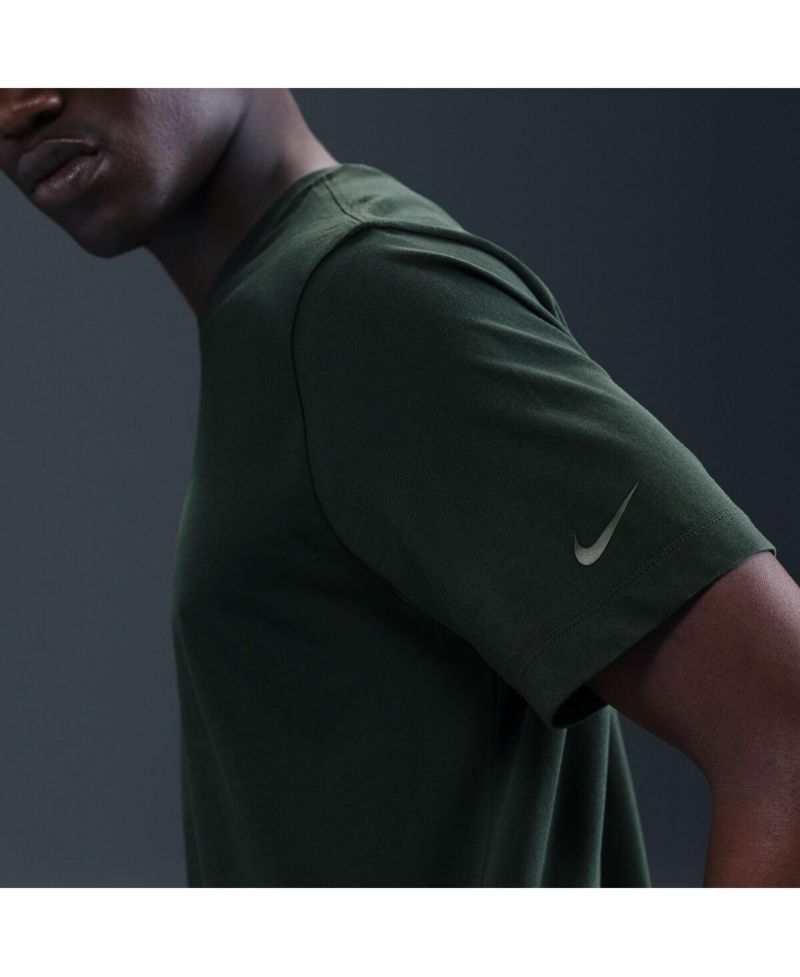 Men's Green Chelsea Crest T-Shirt