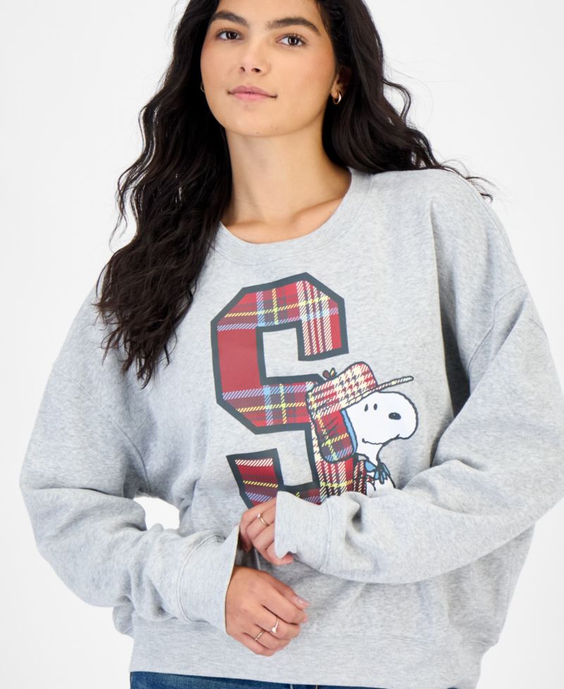 Juniors' Snoopy Plaid Graphic Fleece Sweatshirt