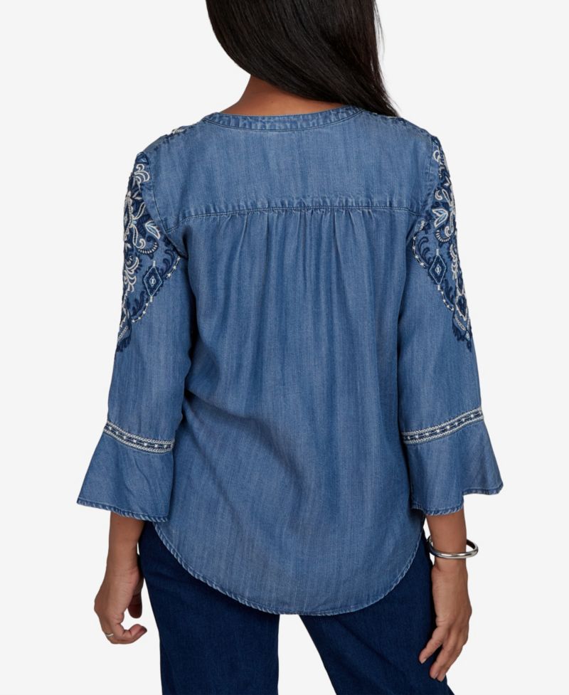 Petite 3/4-Sleeve V-Neck Blouse