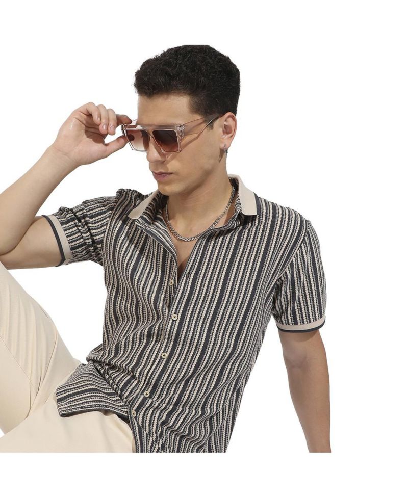 Men's Light Grey & Navy Blue Contrast Knitted Shirt