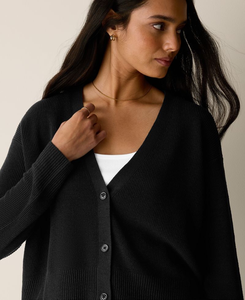 Women's Boxy V-Neck Long-Sleeve Cardigan