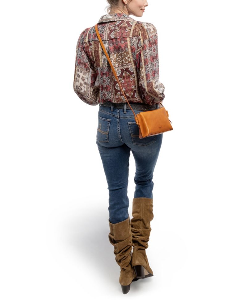 Snapper Vintage Crossbody Bag
