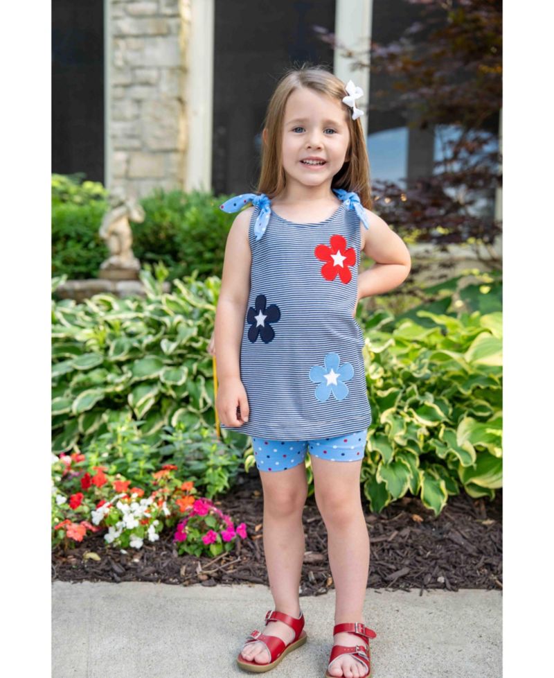 Big Girls 7 -8 Stripe Knit Short Set With Flowers and Stars