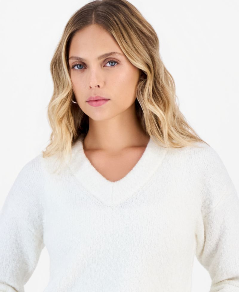 Petite Boucl&eacute; V-Neck Sweater