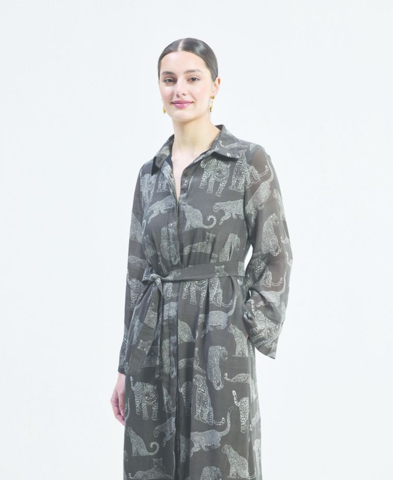 Women's Relaxed-fit Shirt Dress in Animal Print