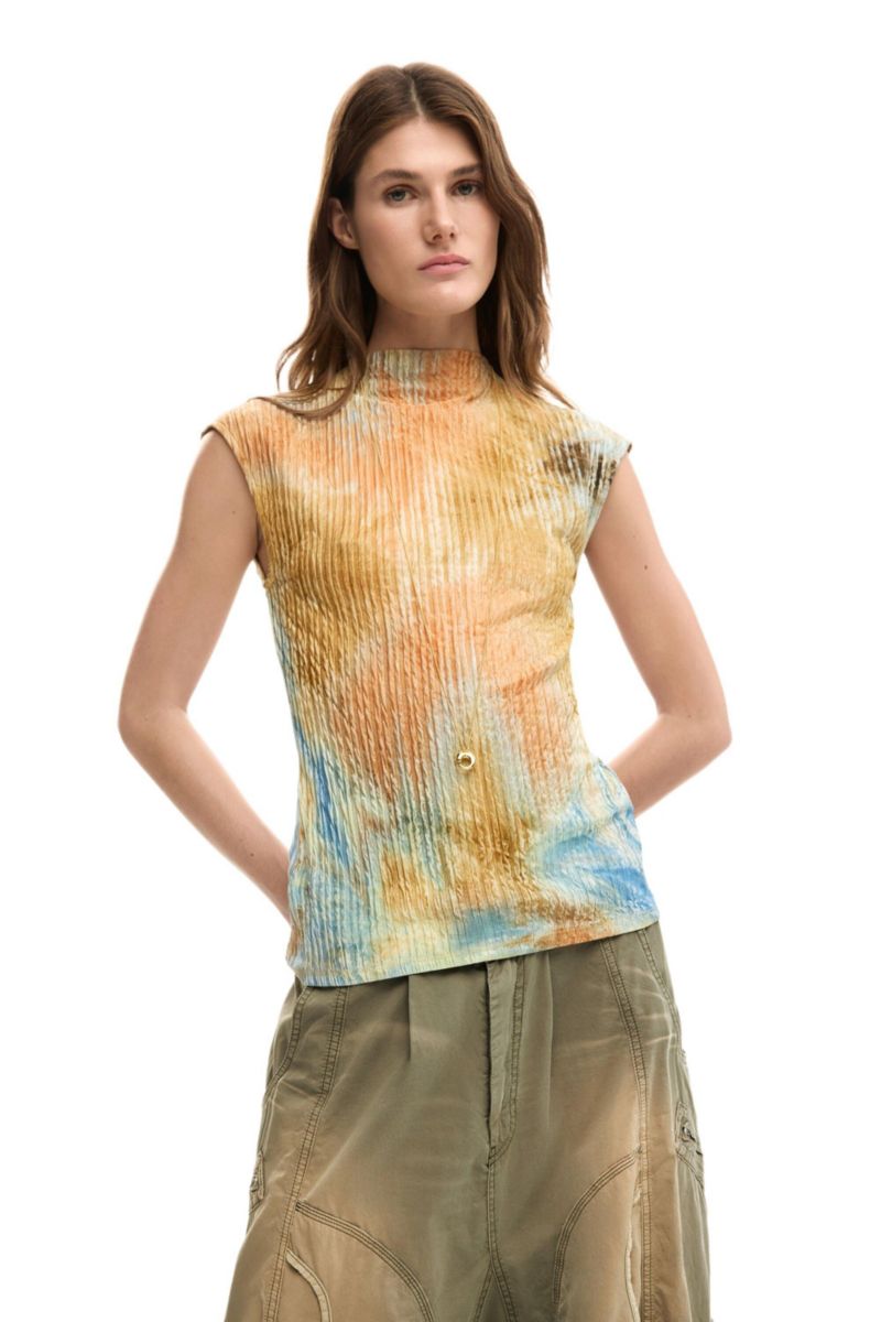 Women's Textured t-shirt