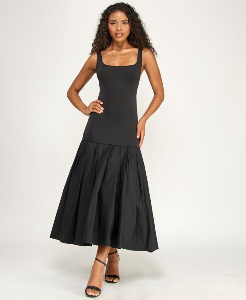 Juniors' Scoop Neck Shirred Midi Dress
