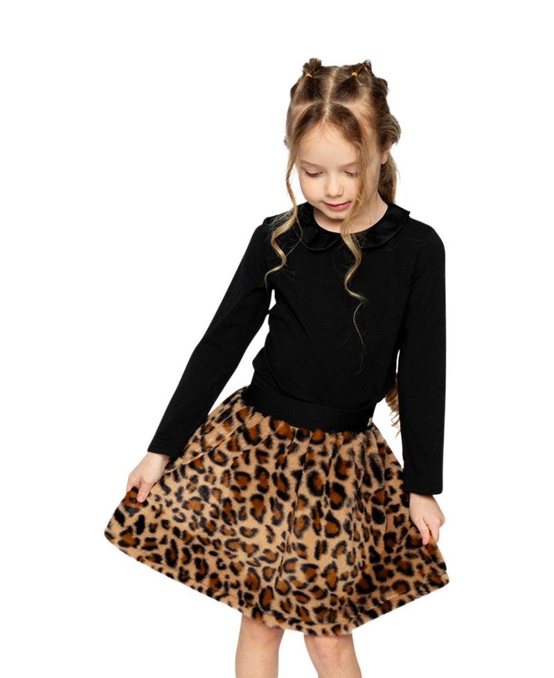 Little and Big Girl 6 -14 Organic Cotton T-Shirt with Peter Pan Collar