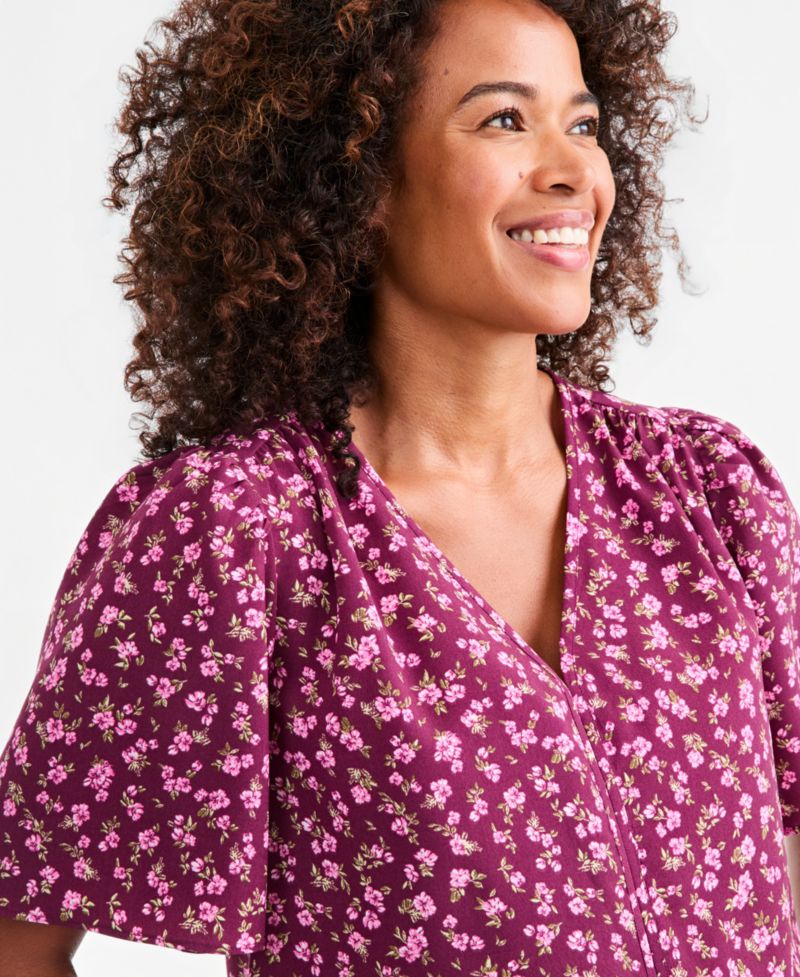 Women's Printed V-Neck Flutter Sleeve Blouse
