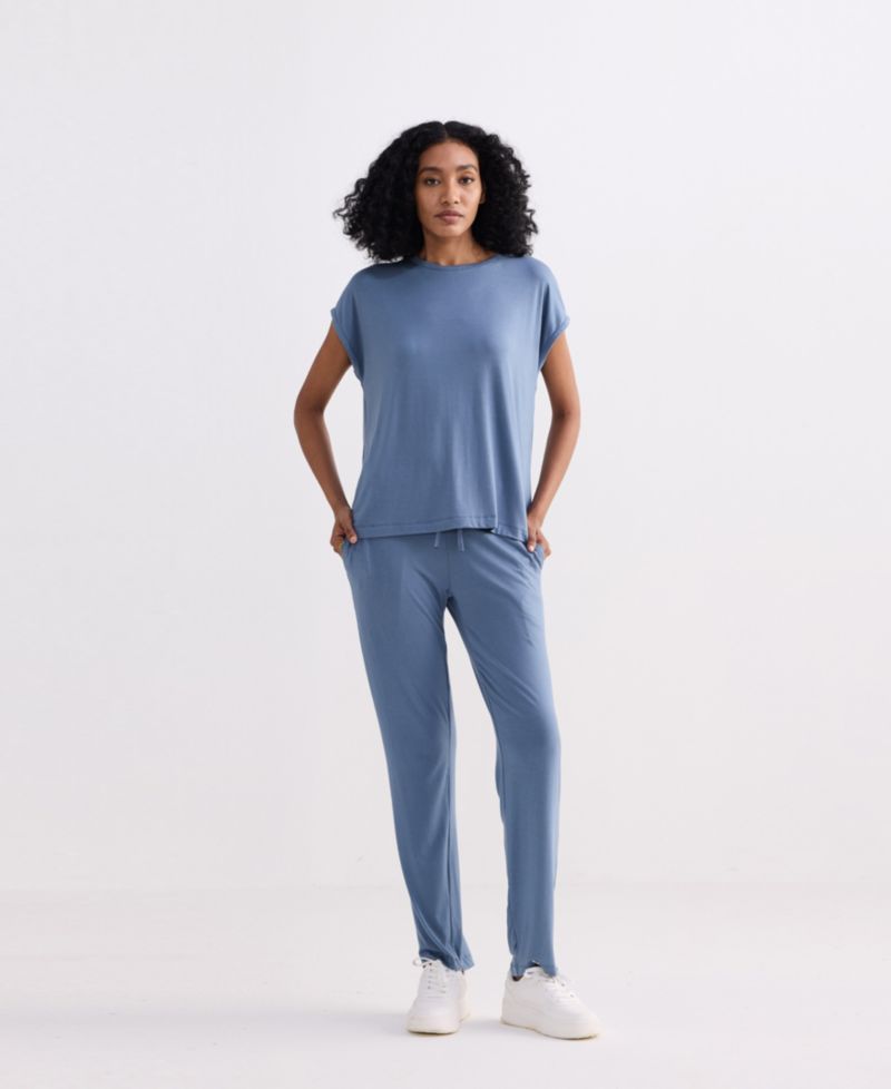 Women's Relaxed Tee