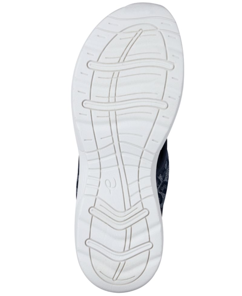 Women's Traciee Lightweight Flat Easy-On Sandals