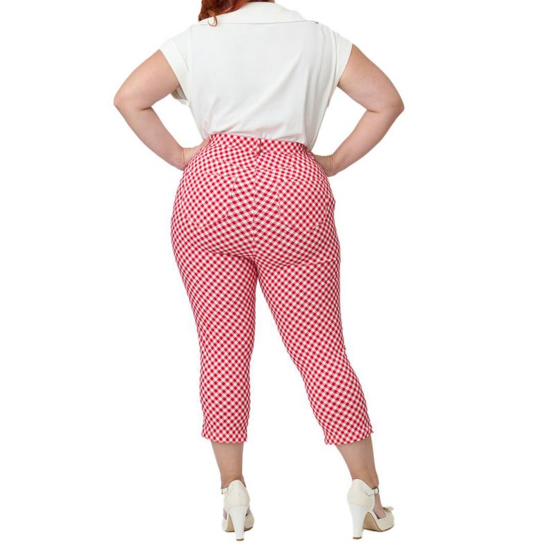 Plus Size Rachelle Capri Pants