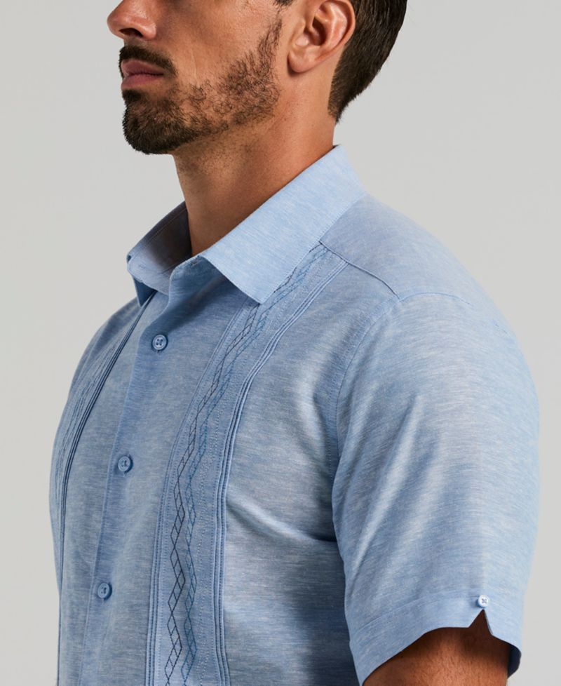 Men's Multi-Tuck Embroidery Classic-Fit Cotton-Linen Blend Short-Sleeve Guayabera Shirt