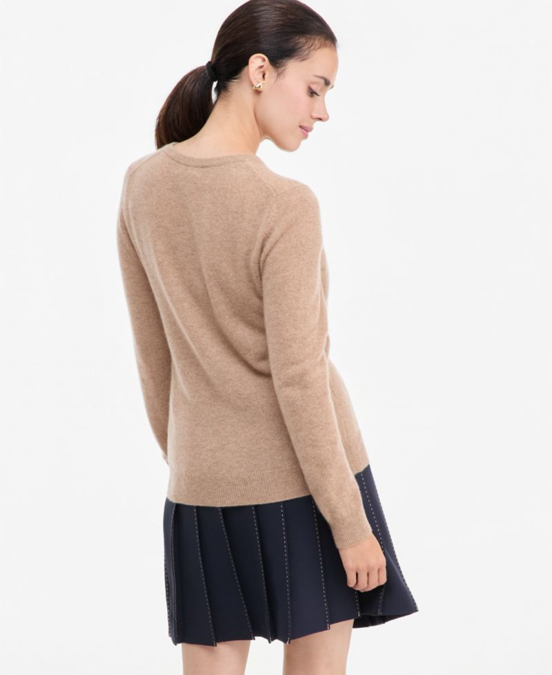 100% Cashmere Women's Petite Long-Sleeve Crewneck Sweater