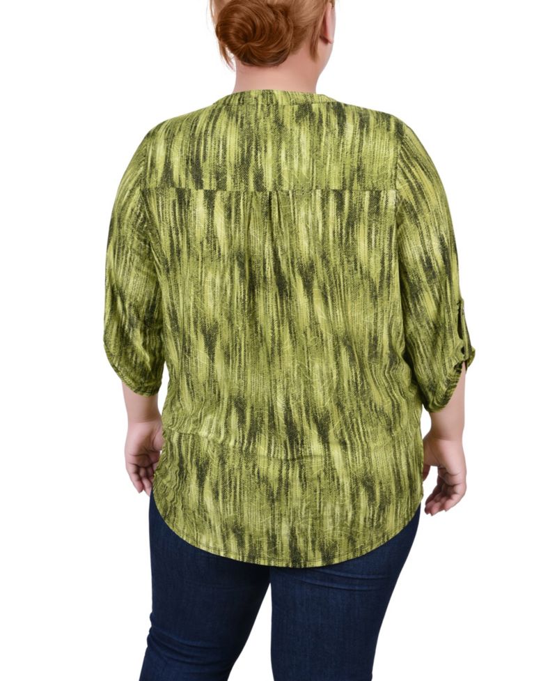 Plus Size 3/4 Roll Tab Sleeve Y-Neck Top