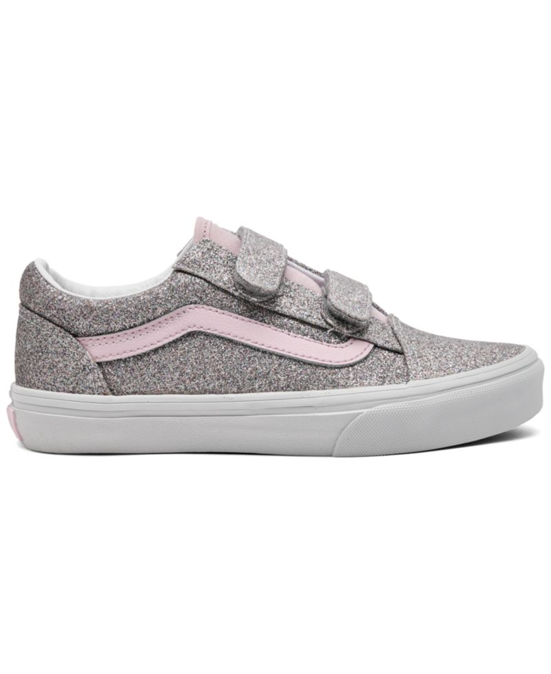 Little Boys' and Girls' Old Skool V Low-Top Retro Classic Sneakers from Finish Line