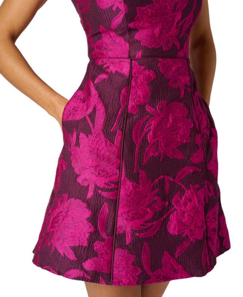Petite Sleeveless Crewneck Short Dress