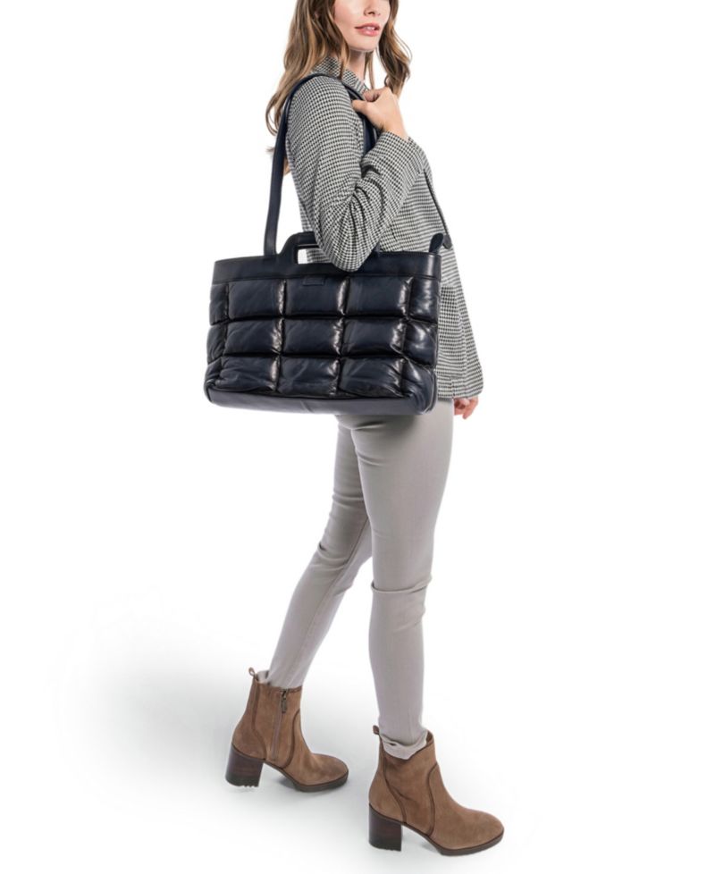 Puffy Clover Tote Bag