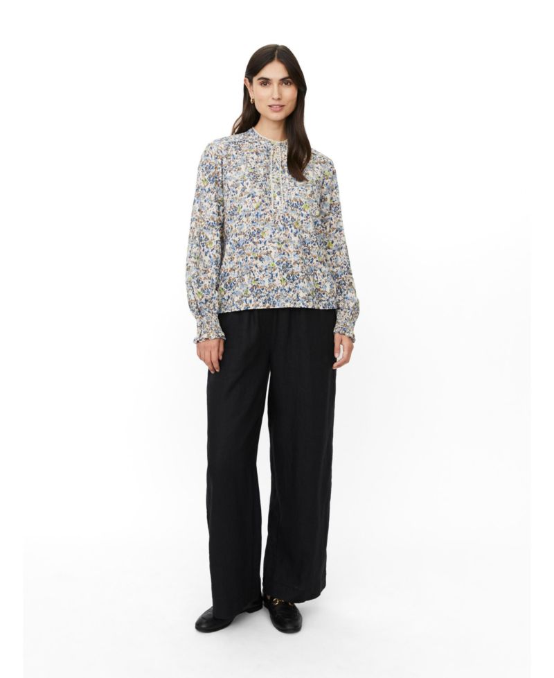 Women's MaDionelle Floral Mandarin Collar Long-Sleeve Blouse