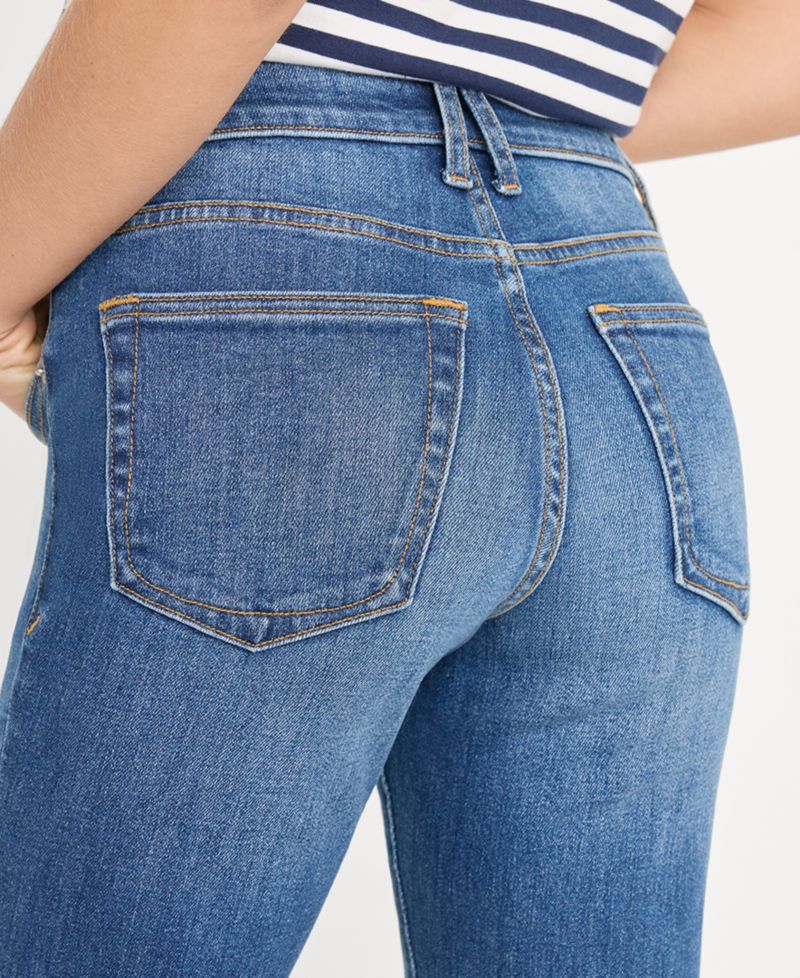 Women's Low-Rise Bootcut Jeans