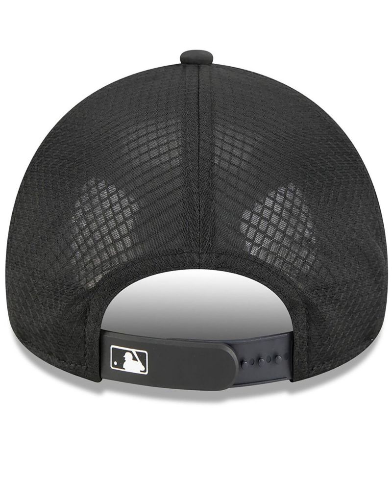 Men's Black Baltimore Orioles 2026 Batting Practice Alternate Apex 9FORTY Adjustable Hat