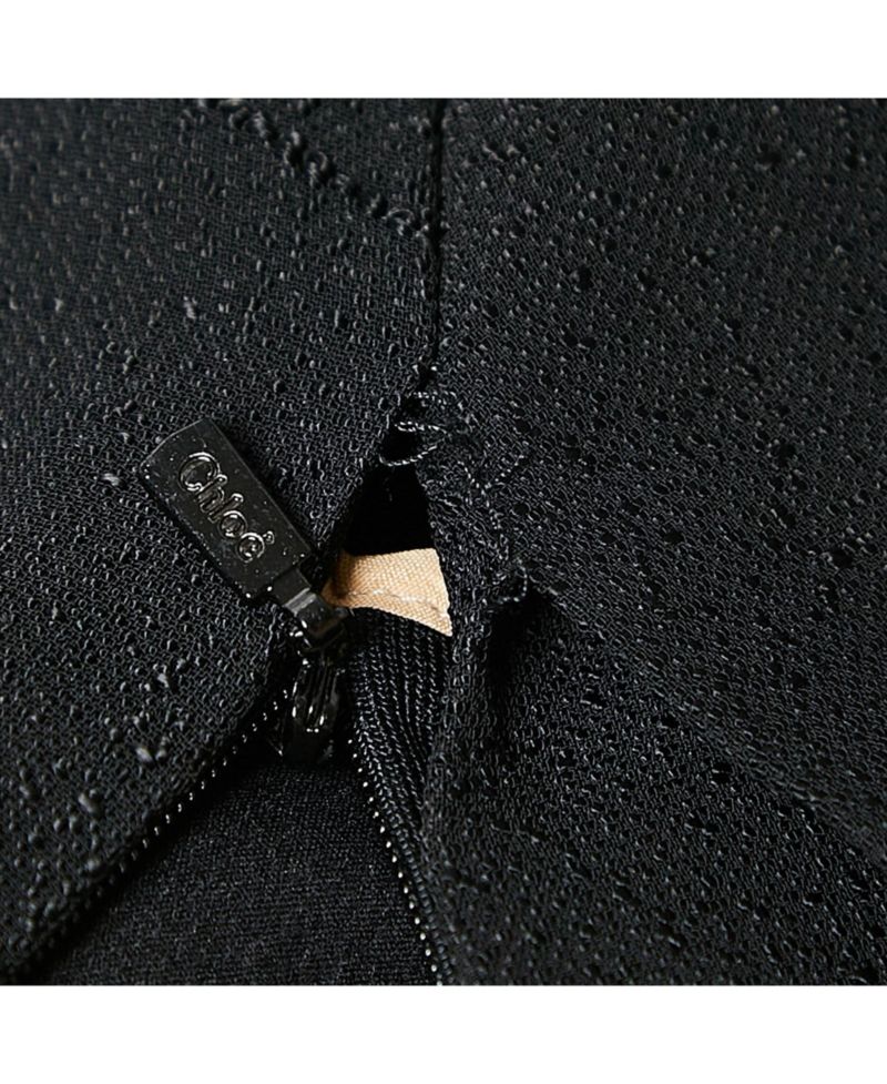 Women's Black Textured Crepe Pleats Detail Trousers