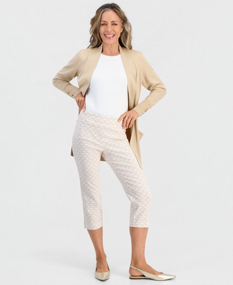 Petite Chain Rivet Capri Pull-On Mid-Rise Geometric Pants
