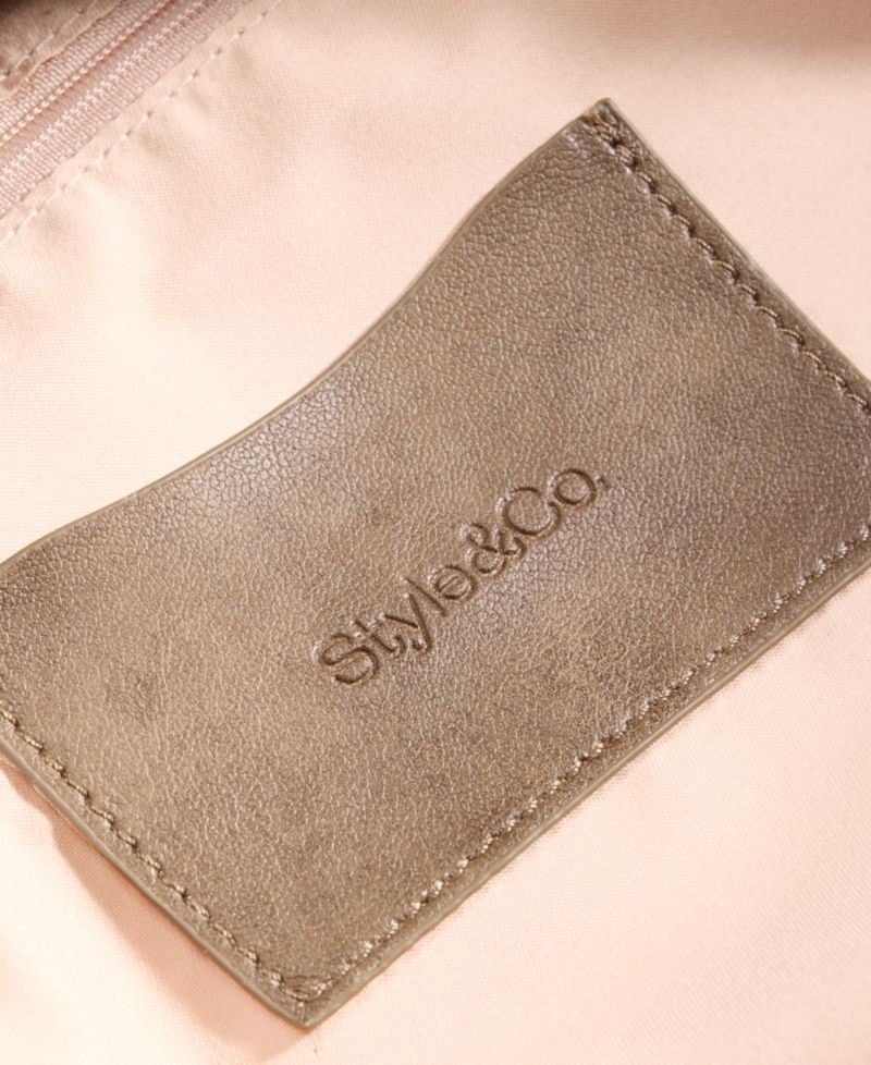 Diamond Quilted V-Shaped Tote Bag