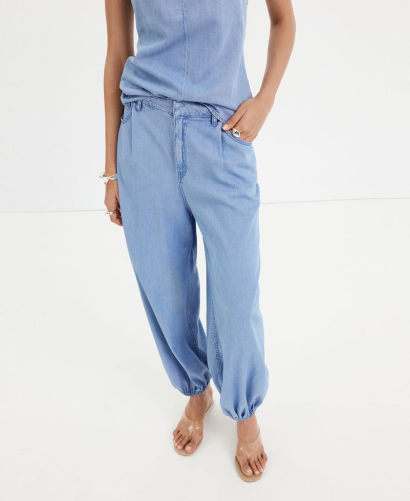 Women's High-Waisted Baggy Jeans