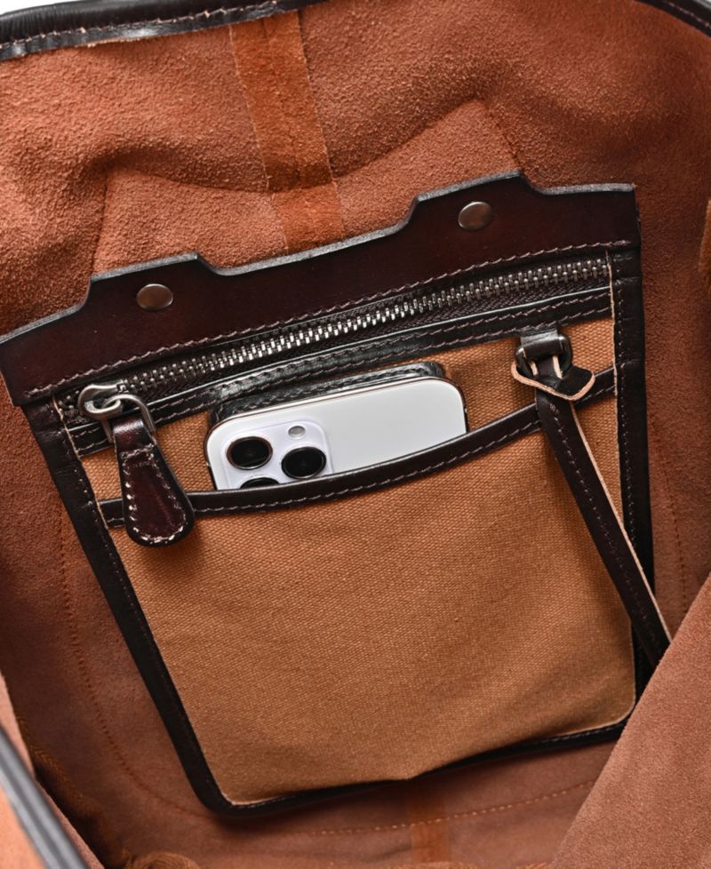 Daisy Medium Leather Sling Bag