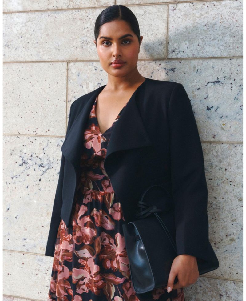 Plus size Eboni Cropped Assymetric Tailored Jacket