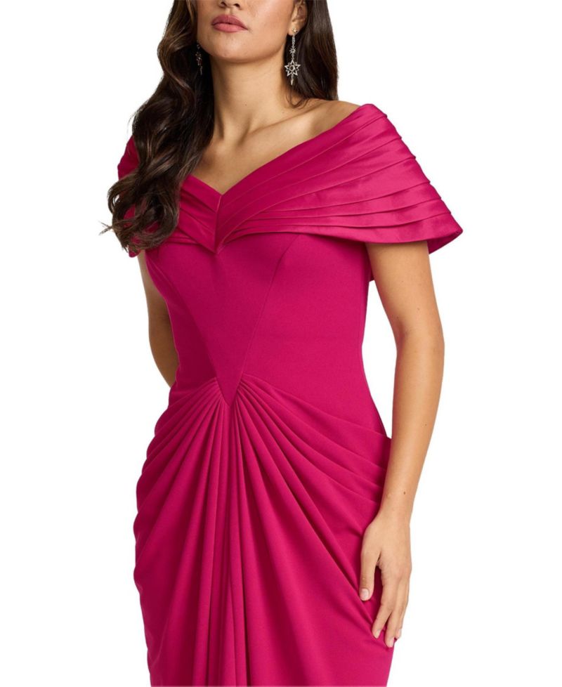Women's Seraphine Pleated Portrait Collar Gown