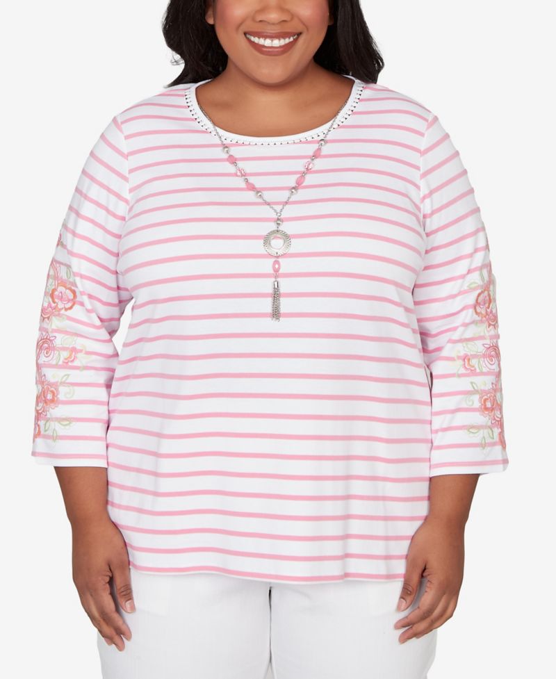 Plus Size Classic Stripe Embroidered Sleeve Top with Necklace