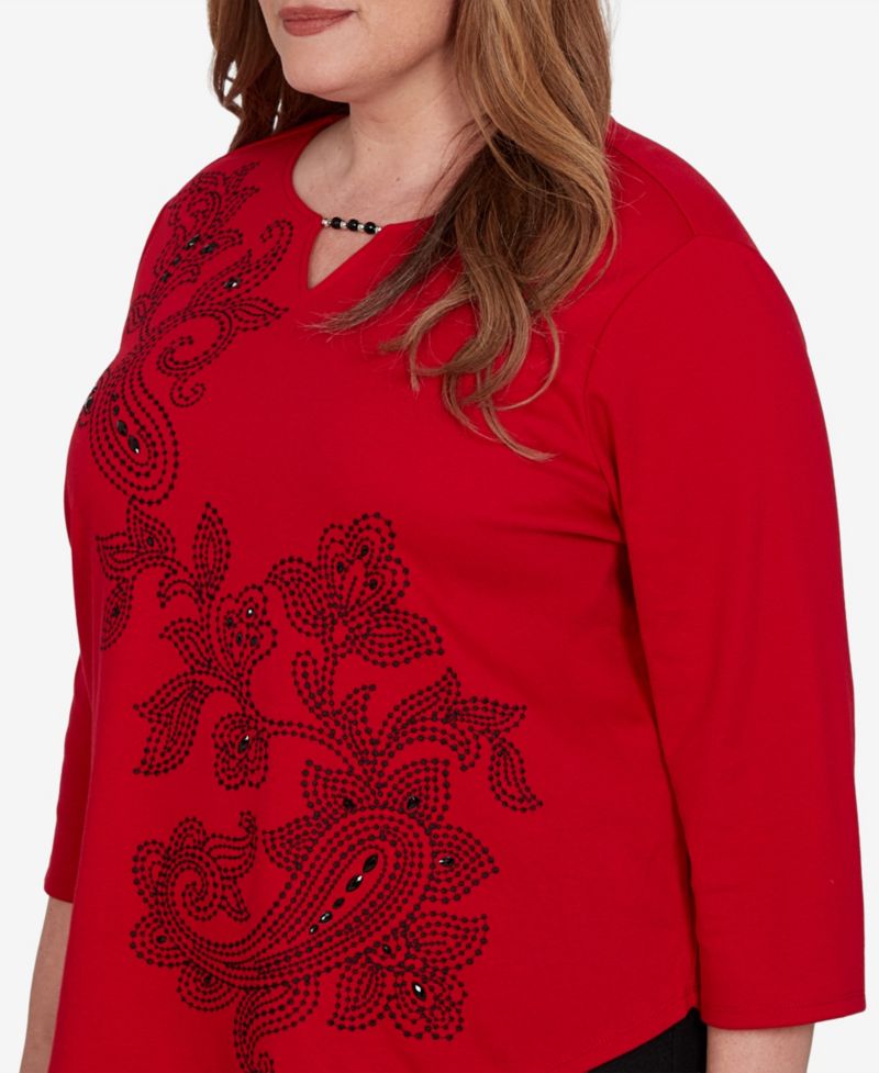Plus Size Keyhole 3/4-Sleeve Top