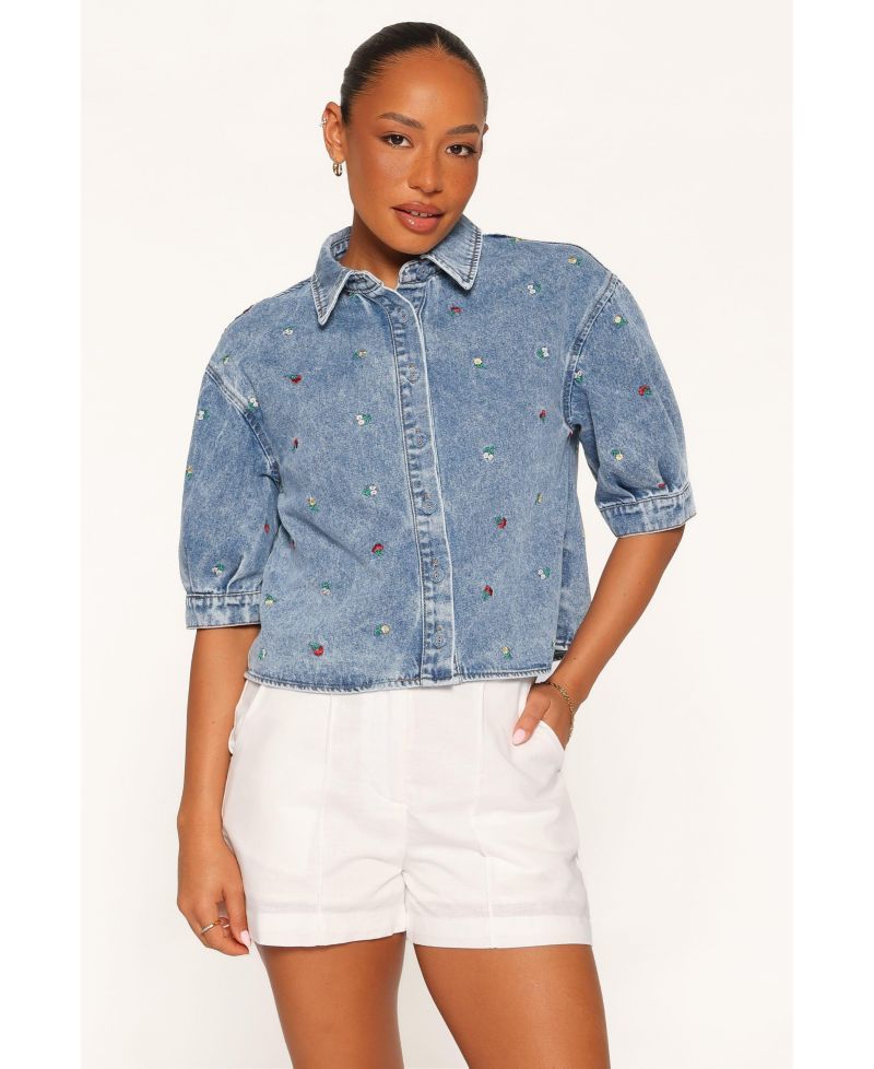 Women's Nerys Embroidered Denim Spread Collar Short-Sleeve Shirt